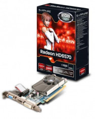 AMD RADEON HD 6570 2GB foto