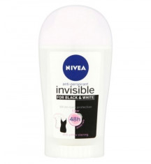 NIVEA INVISIBLE FOR BLACK AND WHITE DEO STICK foto