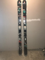 Ski schi Park &amp;amp; Pipe, All-Mountain K2 Recoil 179cm model2013 foto