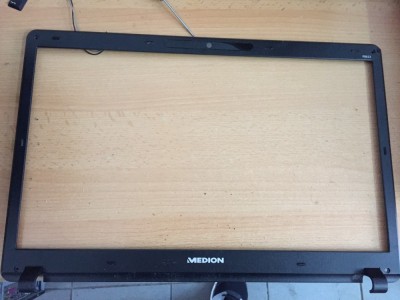Rama display Medion Akoya P8613 - A98 foto