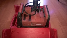 masina de slituit hilti dc-se 20 si rotopercutor hilti te16m foto