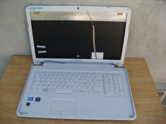 Laptop Toshiba Satelite C870-148 Pentru piese foto