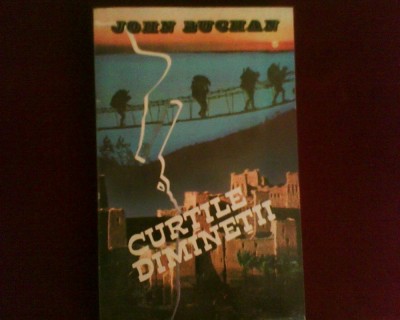 John Buchan Curtile diminetii foto