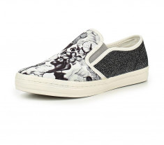 Tenisi slip-on s.Oliver - art. 24634 print floral foto