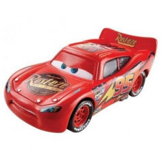Masinuta Fulger McQueen Cars 1/64 Mattel foto