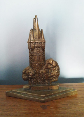 Statueta reproducere Turnul Stefan din Baia Mare, din bronz, 19cm inaltime vechi foto