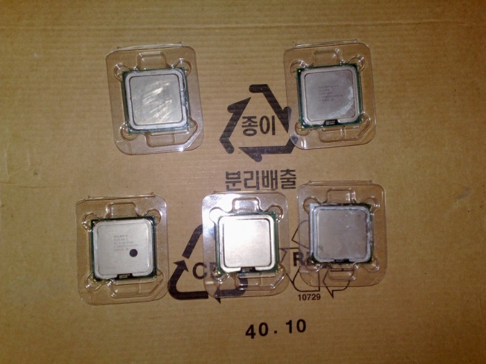 Procesor Intel Celeron D336 2.8Ghz 256K Cache 533 MHz FSB socket 775