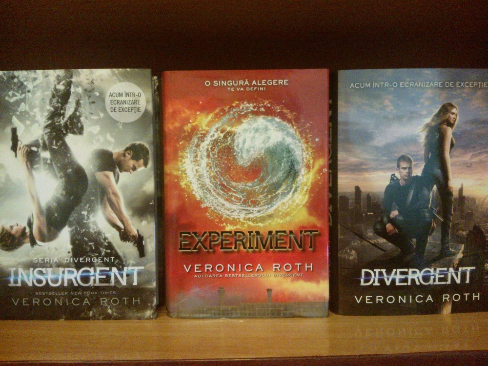 Veronica Roth - trilogia Divergent | arhiva Okazii.ro