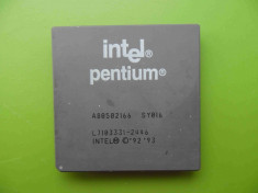 Procesor Intel Pentium 166MHz FSB 66 SY016 socket 5 foto