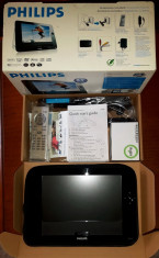 DVD Player Portabil Philips PET830 foto