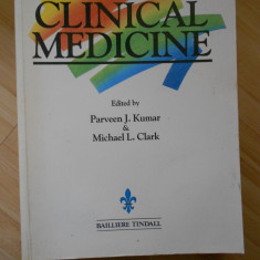 PARVEEN J. KUMAR--CLINICAL MEDICINE - 1989 - IN ENGLEZA