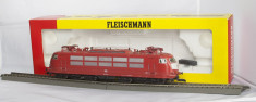 Locomotiva Fleischmann Br 103 scar Ho 1 : 87 foto