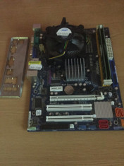 Placa de baza Asrock G31M-S cu procesor Intel Core 2 Quad Q8300 2.5Ghz foto