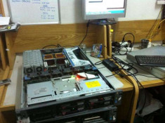Server HP Proliant DL380 G4 2x CPU 3,8 Ghz Memorii 2Gb RAM 2x Surse DVD foto
