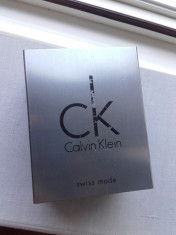 Cutie ceas Calvin Klein CK Swiss Made cu manual si pernuta autentica foto