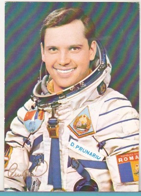 bnk cp Dumitru Prunariu - carte postala necirculata - marca fixa foto