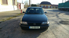 Opel Astra foto