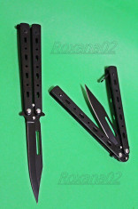 CUTIT BUTTERFLY-balisong. briceag FLUTURAS FLUTURE. foto