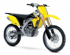 Suzuki RM-Z450 &amp;#039;16 foto