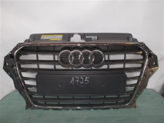 Grila radiator Audi A3 an 2013-2016,stare buna cod 8V3853651 foto