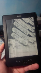 Kindle 4 Wifi ecran defect si fara baterie foto