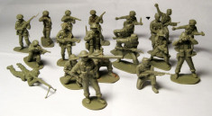 Lot 20 soldatei plastic figurine militari Armata Britanica WWII foto