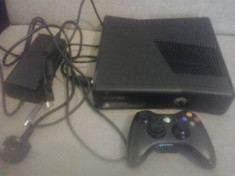 Consola XBOX 360 S 250 GB - SLIM foto