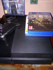 PlayStation 4 foto