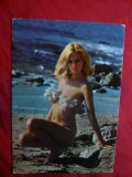 Ilustrata semi Nud pe plaja , anii &#039;70