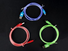 Cablu date Micro cu LED foto