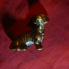 Statueta veche -Miniatura bronz - Catel , L= 4,5 cm