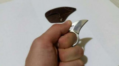 Cutit Mini karambit Cutit de gat foto