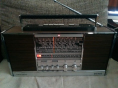 Stereo Grundig Concert Boy 1000, radio portabil vintage, ca nou. foto