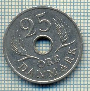 7447 MONEDA- DANEMARKA - 25 ORE - anul 1968 -starea ce se vede foto