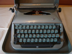 masina de scris TORPEDO+banda noua de scris foto