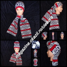 SET 2 in 1 UNISEX FIRMA MOSCHINO FULAR + FES 100% BUMBAC BLEUMARIN ROSU ALB foto