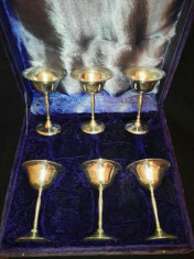 6 pahare cu picior , metal argintat , in caseta ,Anglia foto