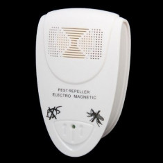 Aparat antidaunatori ( insecte, tantari ) Ultrasonic Pest Repeller foto