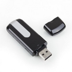 Camera Spy - Spionaj ascunsa in Stick USB foto