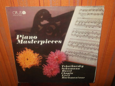 PIANO MASTERPIECES - SCHUMANN / RAVEL / CHOPIN / LISZT / RACHMANINOR / SCHUMANN foto