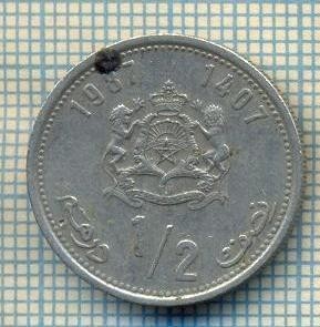 7996 MONEDA- MAROC - 1/2 DIRHAM -anul 1987 -starea ce se vede