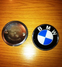 emblema capota BMW foto