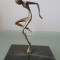 Statueta bronz pe soclu de marmura, 19 cm