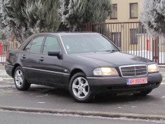 Mercedes C250, 2.5 Turbo Diesel, an 1995 foto