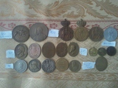 Lot medalii Ferdinand,Carol I,Carol II,Virtutea Militara,Serviciul Credinciosu foto