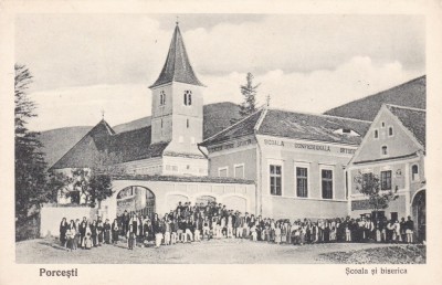 MOLDOVA PORCESTI SCOALA SI BISERICA FOTOGRAF STEFAN ANDREI, PORCESTI foto