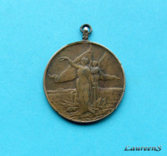 Medalia Comemorativa a &amp;quot; Aparatorilor Independentei &amp;quot; - 1878 foto