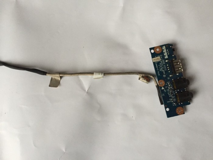Modul USB Lenovo Ideapad U450p {A131}