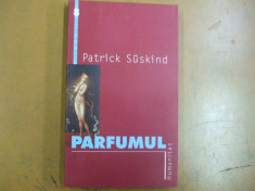 Patrick Suskind Parfumul Bucuresti 2003 foto