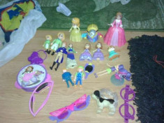 figurine si alte jucarii pentru fetite...plus ochelari haios foto